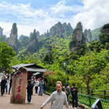 峰林染翠、花香漫谷，十里画廊五一节前错峰游升温