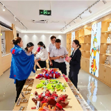 文旅融合焕新出彩!宝峰湖自营文创体验店正式开业