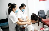 送健康+送科普+送维权+送关爱 ——张家界市武陵源区把一站式服务送到基层妇女群众家门口