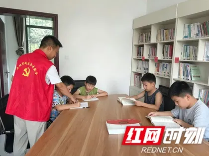 慈利县龙潭河镇楠木村：党建赋能阵地升级 楠木村打造全龄友好幸福驿站