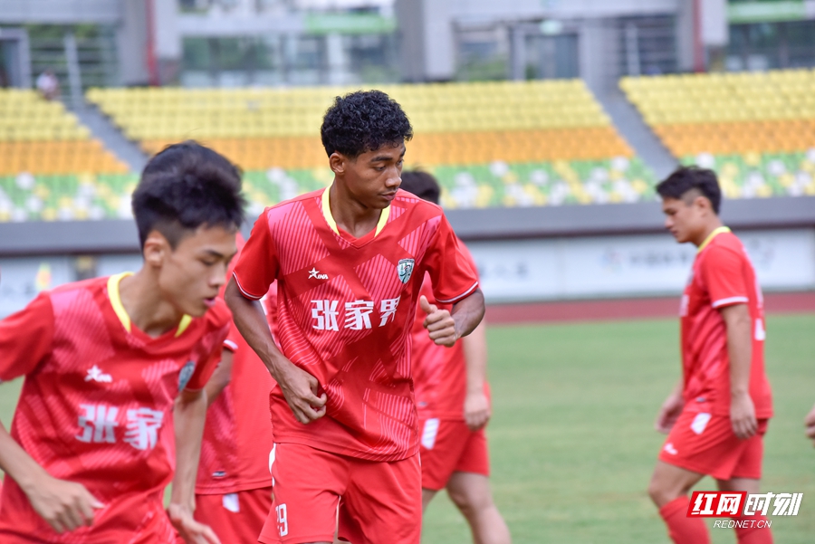 _DSC05521训练(红网张潘 拍摄).jpg _DSC05521训练(红网张潘 拍摄).jpg