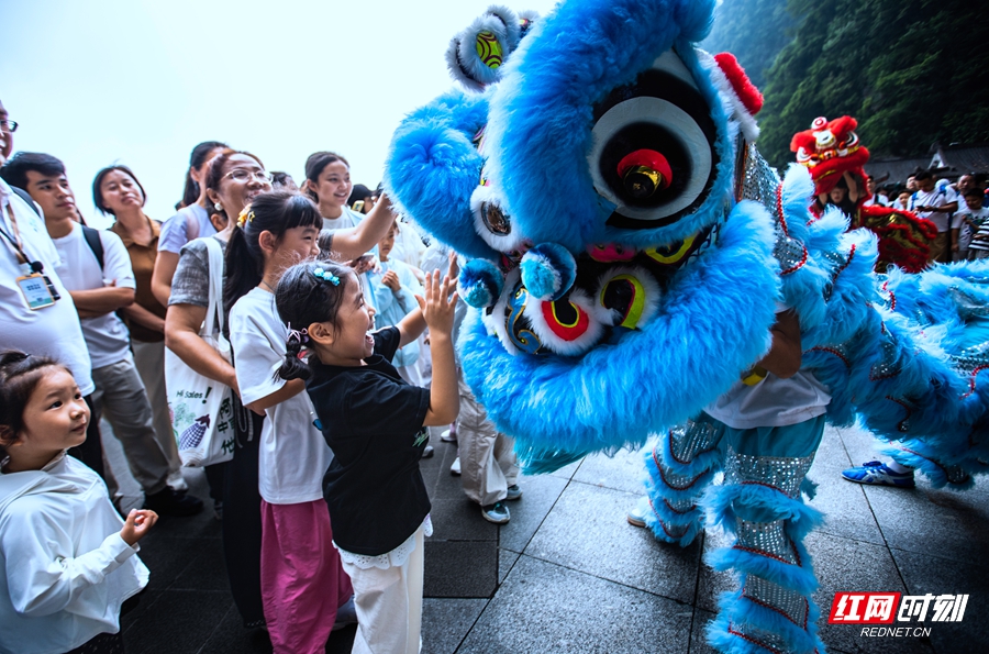 吴光明20260808200801_877_430_副本.jpg 吴光明20260808200801_877_430_副本.jpg