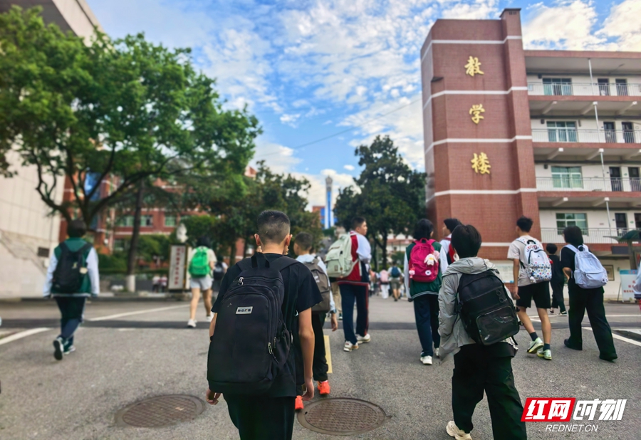微信图片_20260901095540_35_5_副本.jpg 微信图片_20260901095540_35_5_副本.jpg