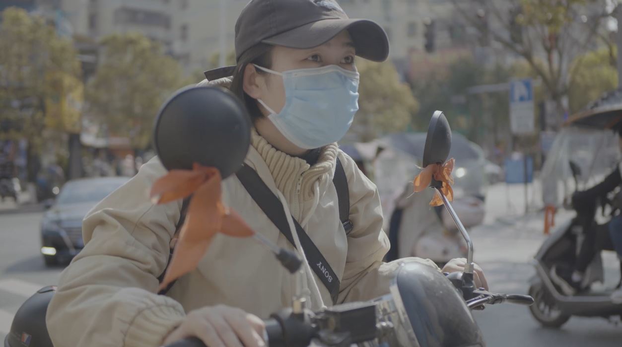 微视频丨疫情期间一位女记者的坚守