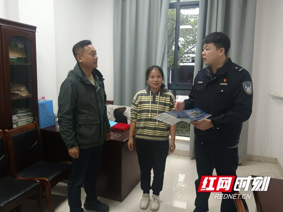 784c3ae3dc94420abbf838dd1bca8339.marked.jpg 784c3ae3dc94420abbf838dd1bca8339.marked.jpg