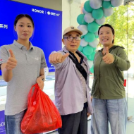 湘西联通:暖心服务护银龄 守住“指尖”钱款