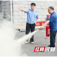 中国联通湘西州分公司开展2026年度消防安全培训及应急综合演练