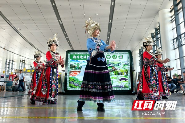 微信图片_20260818155326_345_266.marked.jpg 微信图片_20260818155326_345_266.marked.jpg