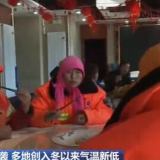 寒潮来袭 甘肃兰州一家小餐馆免费餐茶温暖环卫工