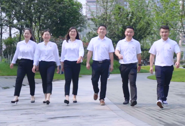 湖南新华实业人丨这就是我，一名光荣的共产党员