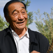 新华网评：干成一件事 福荫几代人