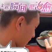 暴雨后人间百态，这些瞬间很治愈