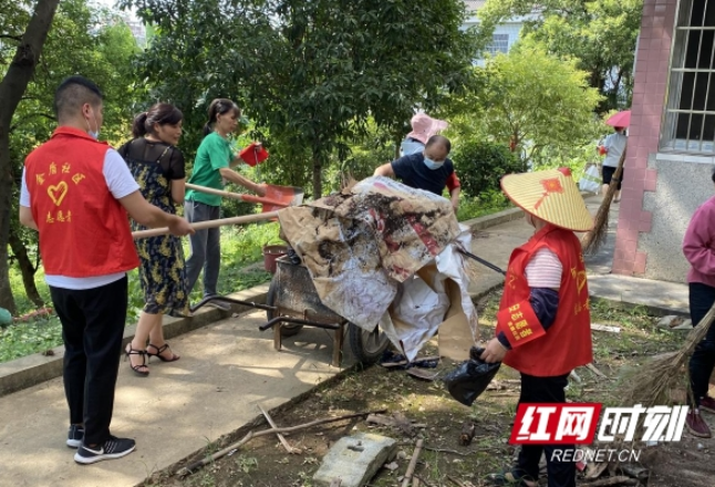 雨花区井湾子街道金盾社区：守护绿色家园 网格老小齐动员