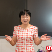 湖南省教书育人楷模丨石灵芝:纸短情长 留守儿童心灵成长“护航者”