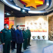 张庆伟走访慰问武警湖南总队