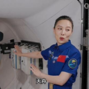 【张扬对话王亚平】这份工作竟然有这么多“福利”