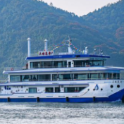 我国首艘氢能源船舶“三峡氢舟1”号首航