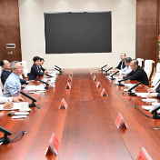 省委省政府与国家税务总局进行工作会谈