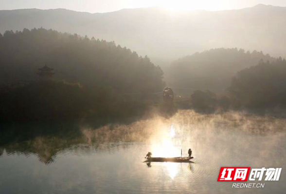 大美湖南丨云雾绕山城 人间仙境生