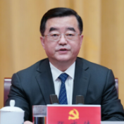 省委常委会召开会议 张庆伟主持