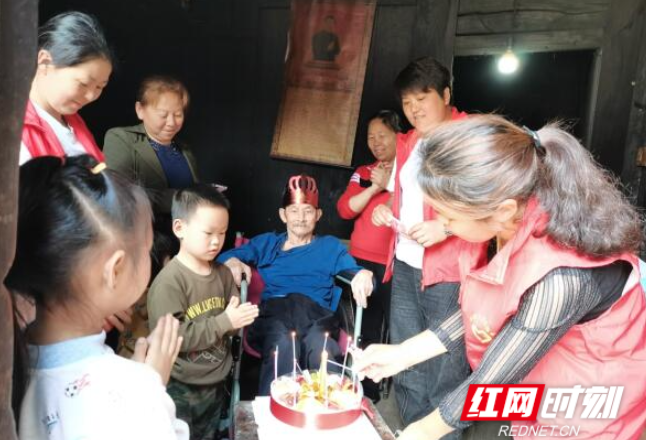 溆浦县：推进养老服务体系建设，让老年人晚年生活更幸福