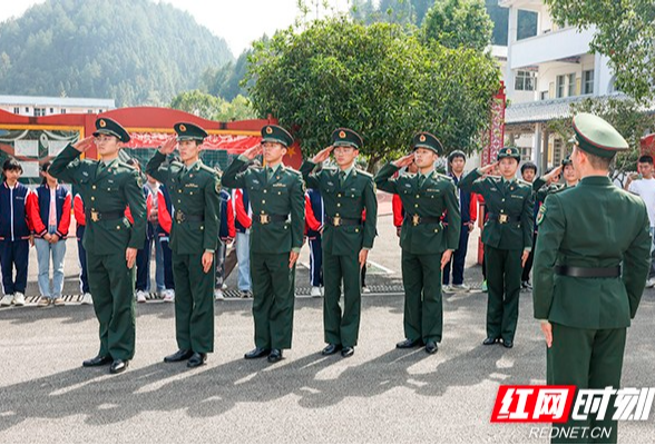 国防科大气象海洋学院官兵深入炎陵开展军民共建活动