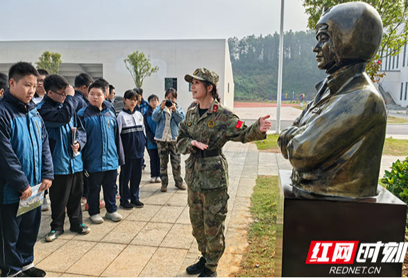 新宁：国防教育进校园 多种形式开展受欢迎