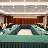 沈晓明与中央党史和文献研究院院长曲青山一行会谈