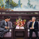 沈晓明会见安赛乐米塔尔集团执行董事长拉克什米·米塔尔