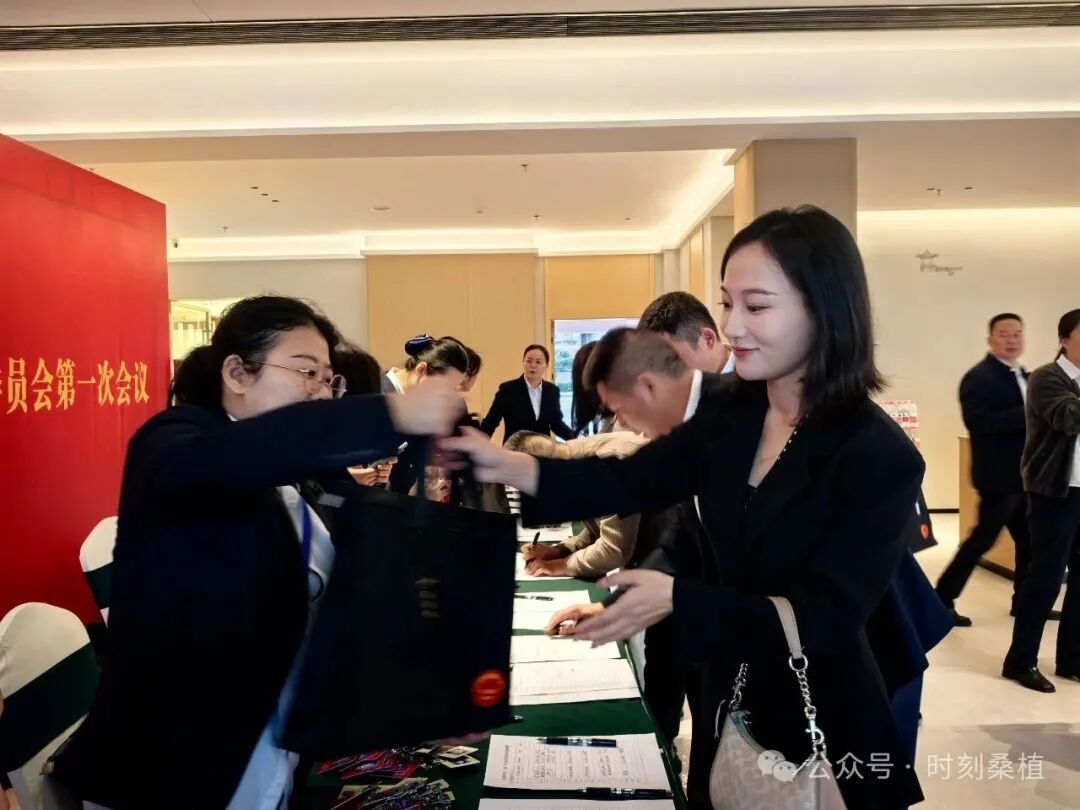 微信图片_2026-10-18_144245_123.jpg