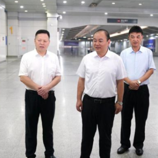 朱健调研调度国庆节假期返程交通旅游秩序等工作