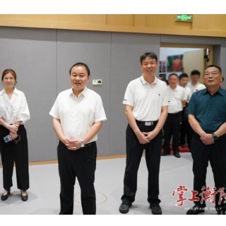 朱健专题调研市直国有文艺院团发展工作