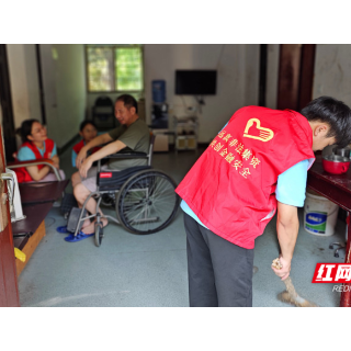 湖南交通工程学院“三下乡”团队赴衡阳县渣江镇敬老院开展爱心志愿服务活动