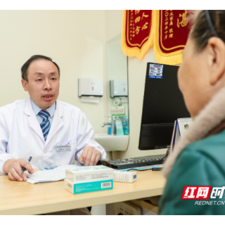 眼泪汪汪，可能是宝宝眼睛在“求救”！这个治疗黄金期别错过