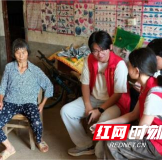 田野间的“思政课”  南华学子入村踏寻振兴足迹
