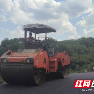 蒸湘区全力推进S219线路面改善工程