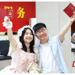 衡山40余对新人步入婚姻殿堂,共树文明婚嫁新风
