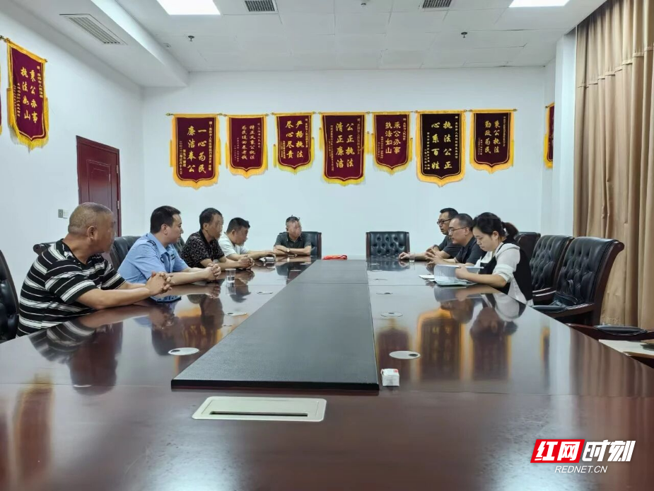 “霸占”拍卖房?法律威严下主动腾退