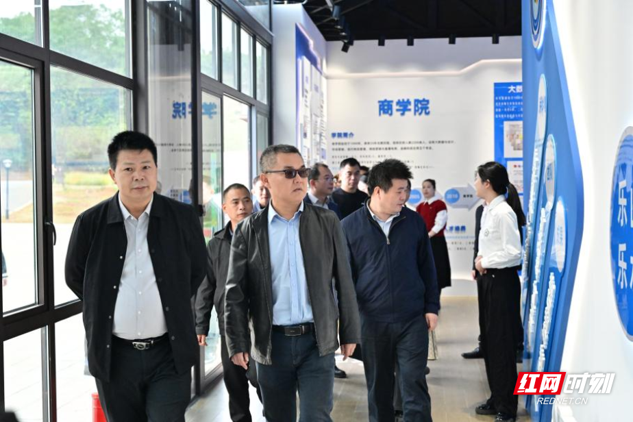 湖南环境生物职院成功举办50周年校庆暨医卫办学75周年庆典办学成果展