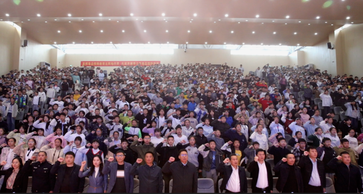 为青春保驾护航!石鼓区“平安校园”暨禁毒、反电诈、利剑护蕾、民调宣传进校园活动举行