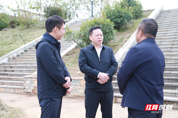 珠晖区领导调研高铁衡阳东站天然气管道铺设工作