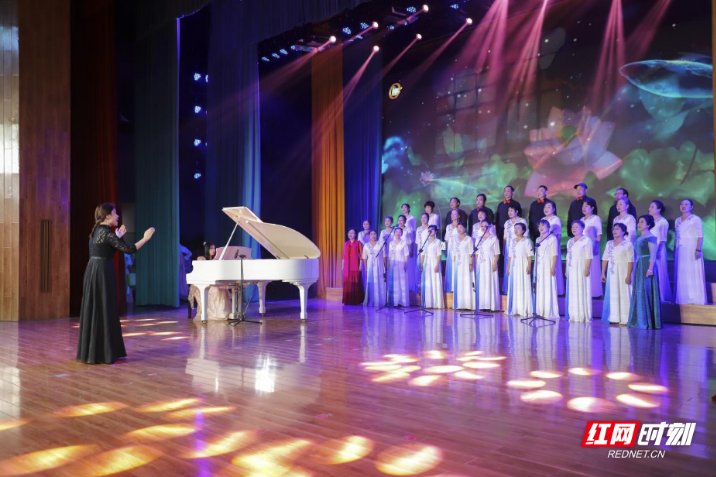 南华大学老年大学举办成立20周年暨2025年度教学成果展演