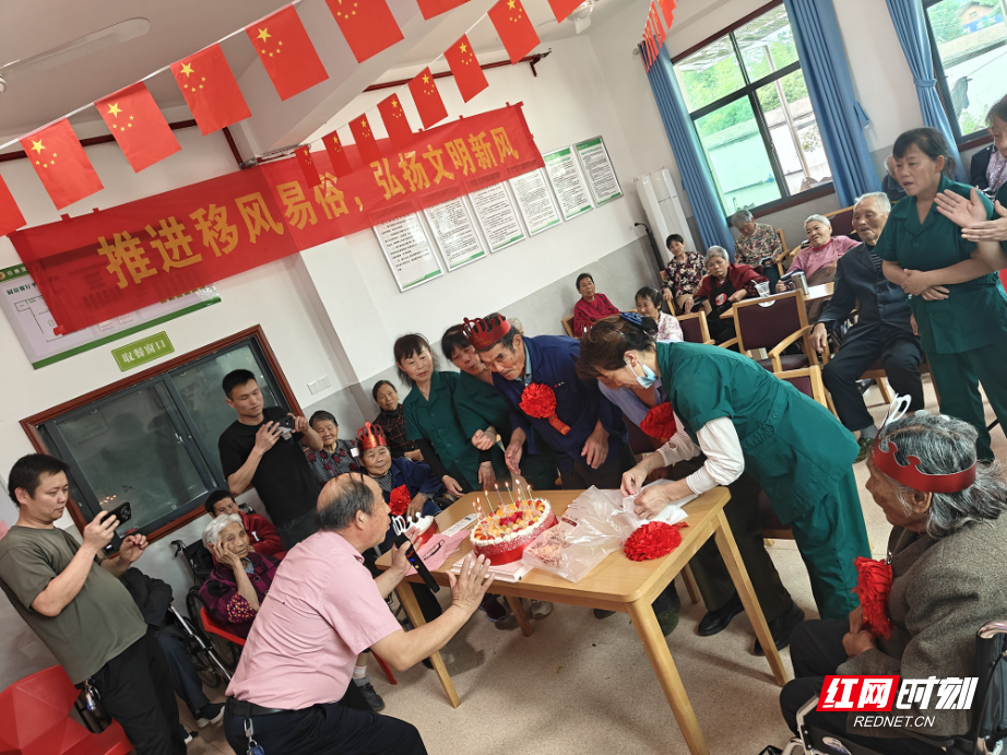 常宁市曲潭街道金塘村：四套组合拳 夯实移风易俗群众基础