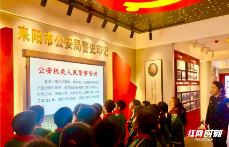 耒阳 :萌娃走进警营“探秘”,这堂安全教育课真“警”彩
