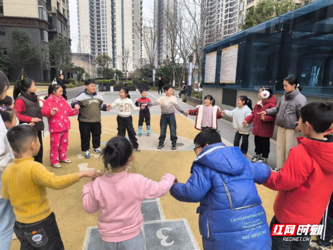 “五防”教育+消防体验！雁峰区黄茶岭街道衡常村社区为萌娃打造“安全七彩假日”