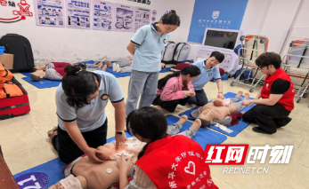 南华大学开展“六一”幼儿健康科普与急救培训活动