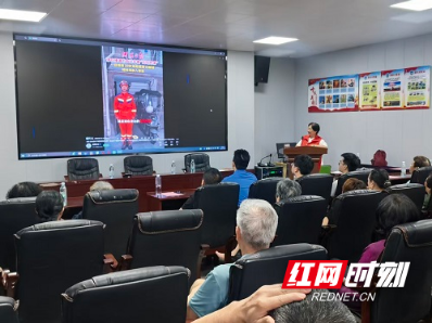 雁峰区“好人”宣讲团走进“首峰夜话” 点亮基层平安灯
