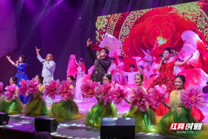 国家艺术基金项目《潇湘春风暖天山》刘淮保声乐作品音乐会走进衡阳师范学院