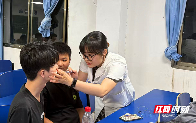 湖南交通工程学院举办“护齿进校园”公益活动 筑牢青春健康防线