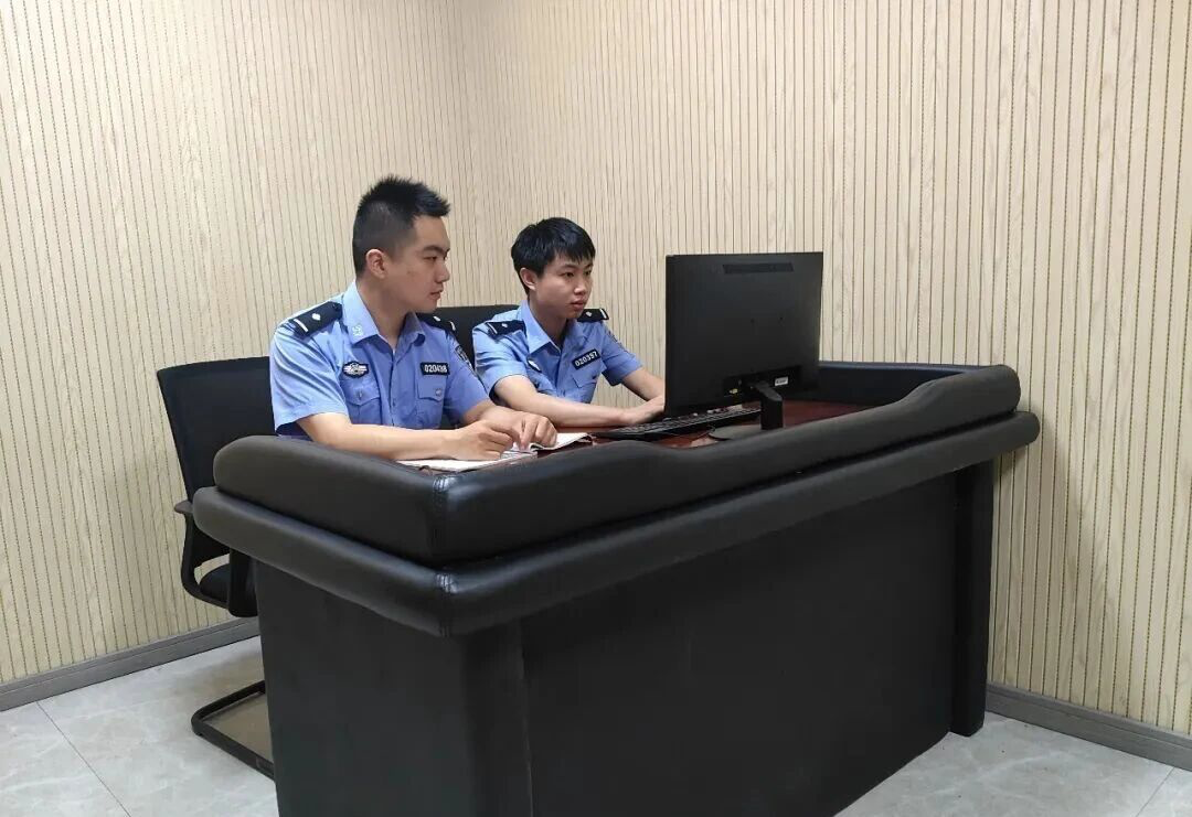  “霸道总裁”爱上我？石鼓公安戳破“甜蜜陷阱”